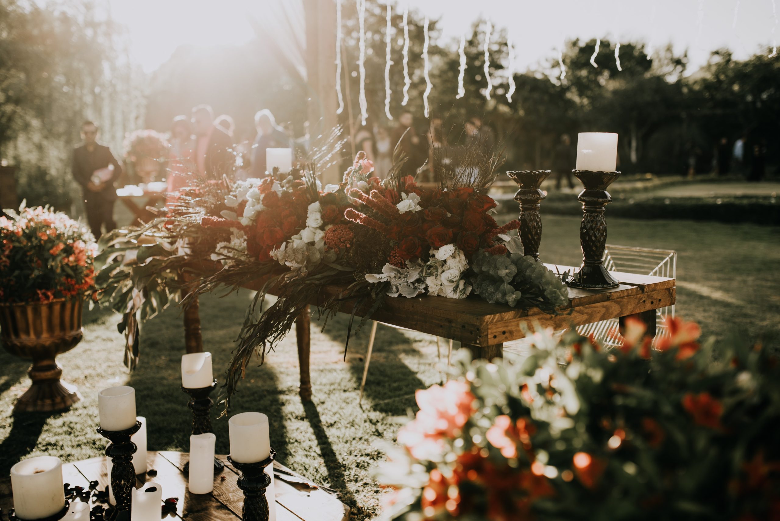 How you can save on Wedding Flowers