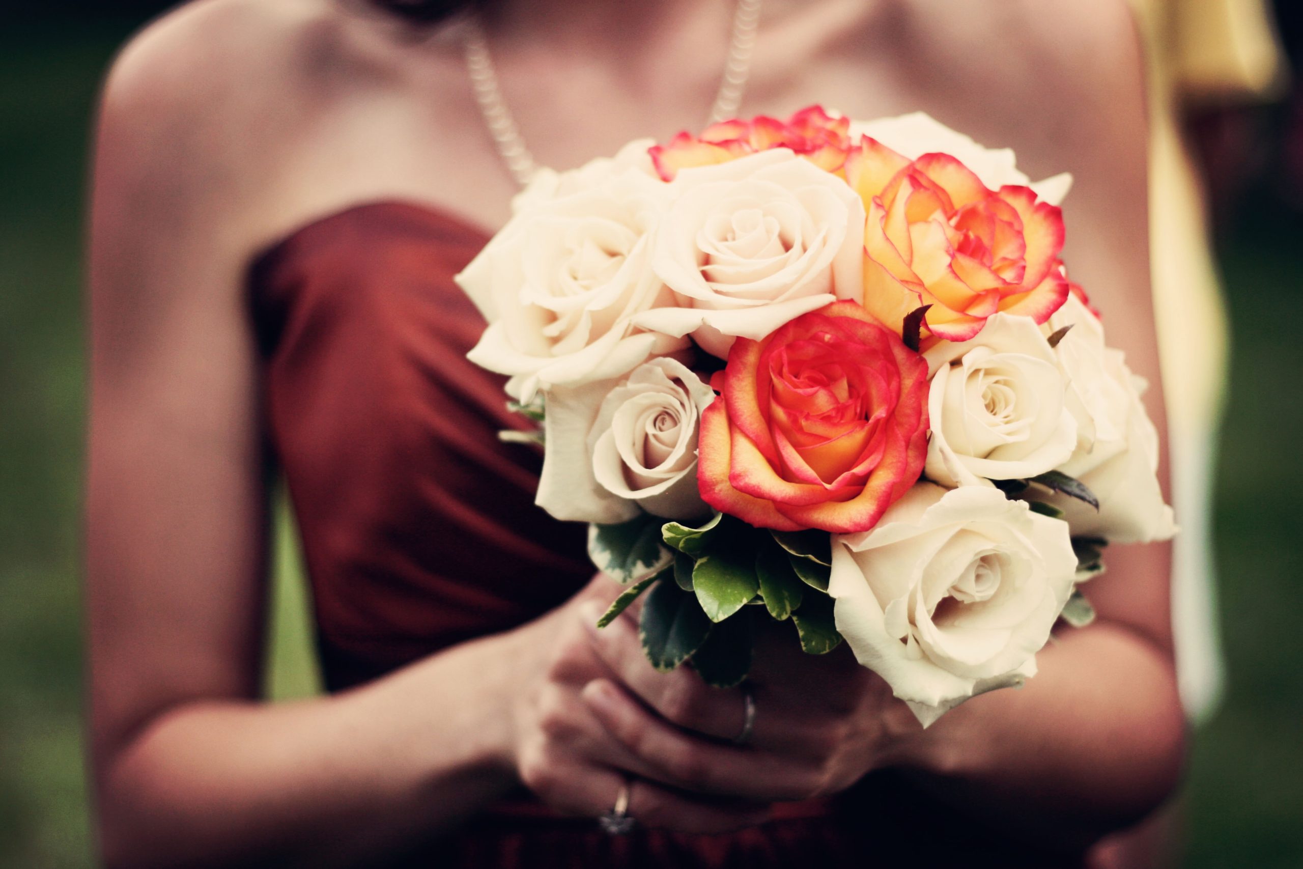 How To Choose The Perfect Wedding Colour Palette